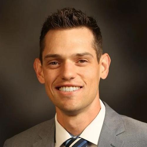 Dr. Armstrong headshot